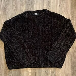 No boundaries size large super soft black sweater